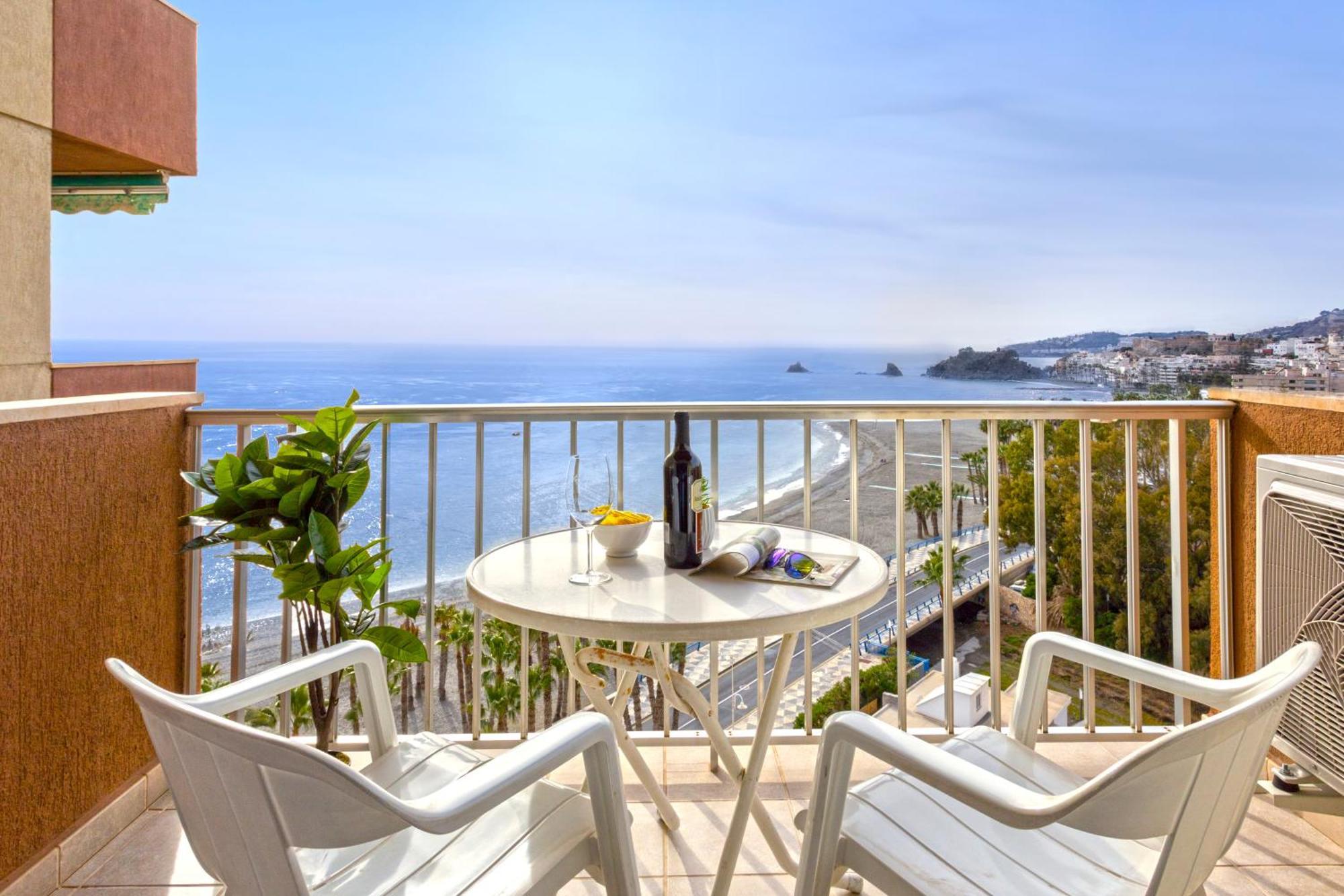 1004 - Beachfront Apartment On El Paseo, 4 Pers - Air Conditionning - Wi-Fi - Smart Tv 阿尔姆尼卡 外观 照片